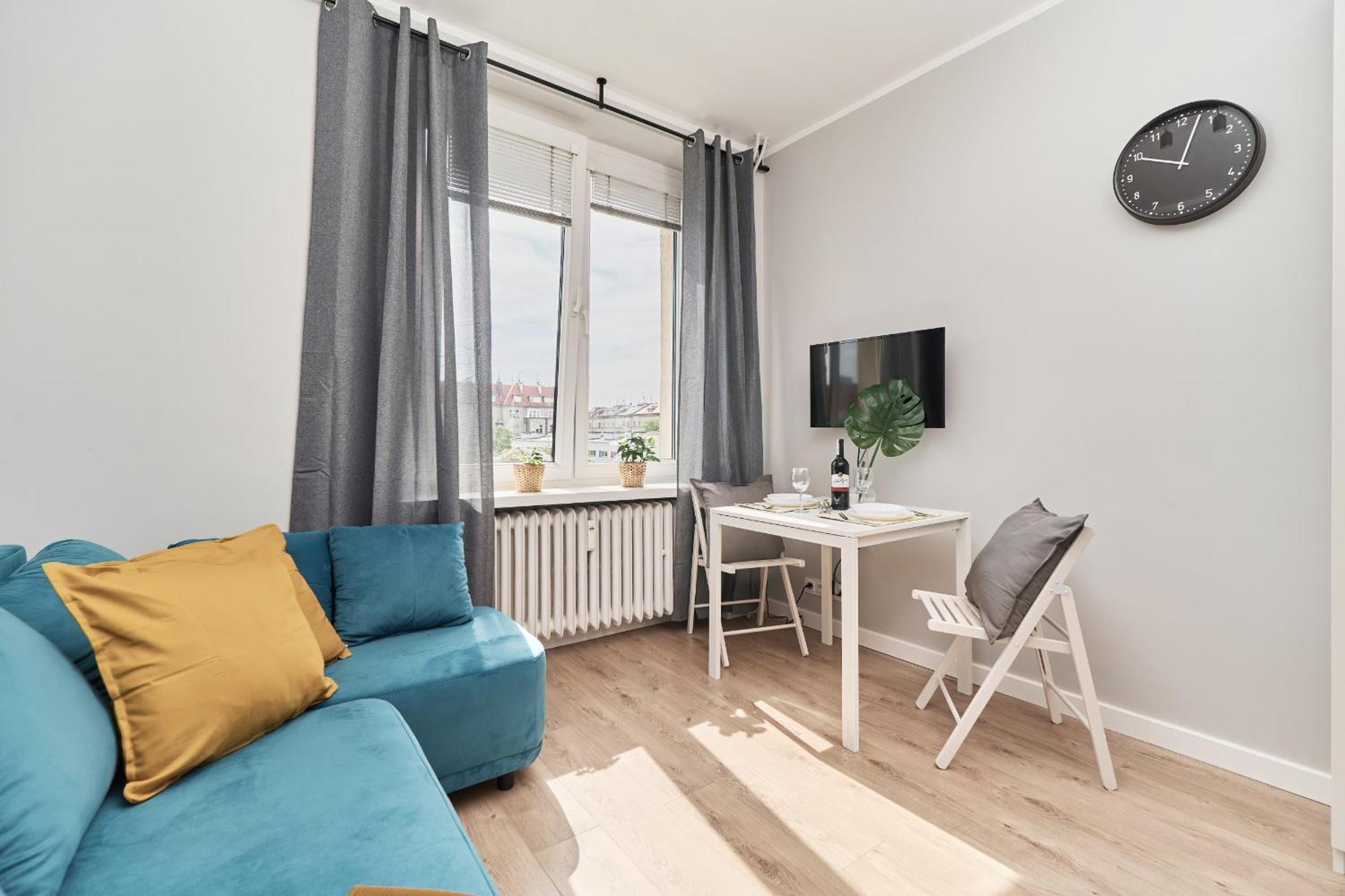 Museum Square By Renters * Breslavia