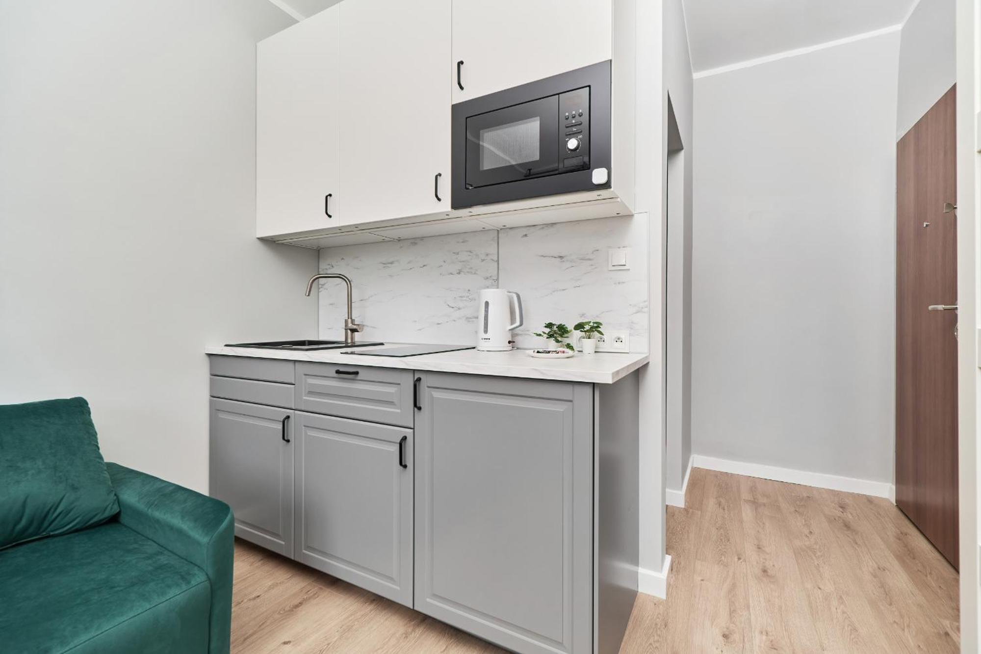 Museum Square By Renters Apartment Breslau