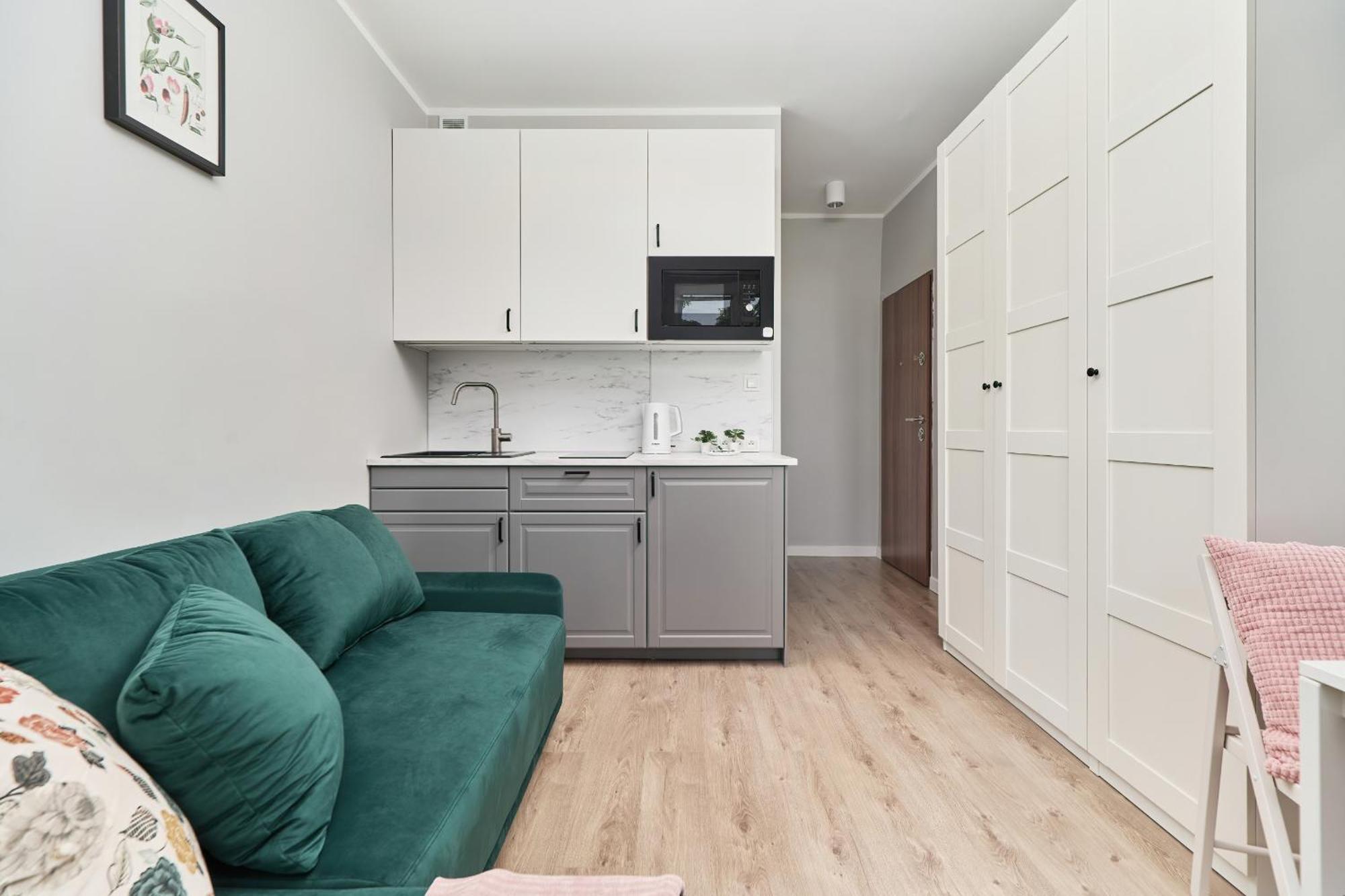 Museum Square By Renters Apartment Breslau