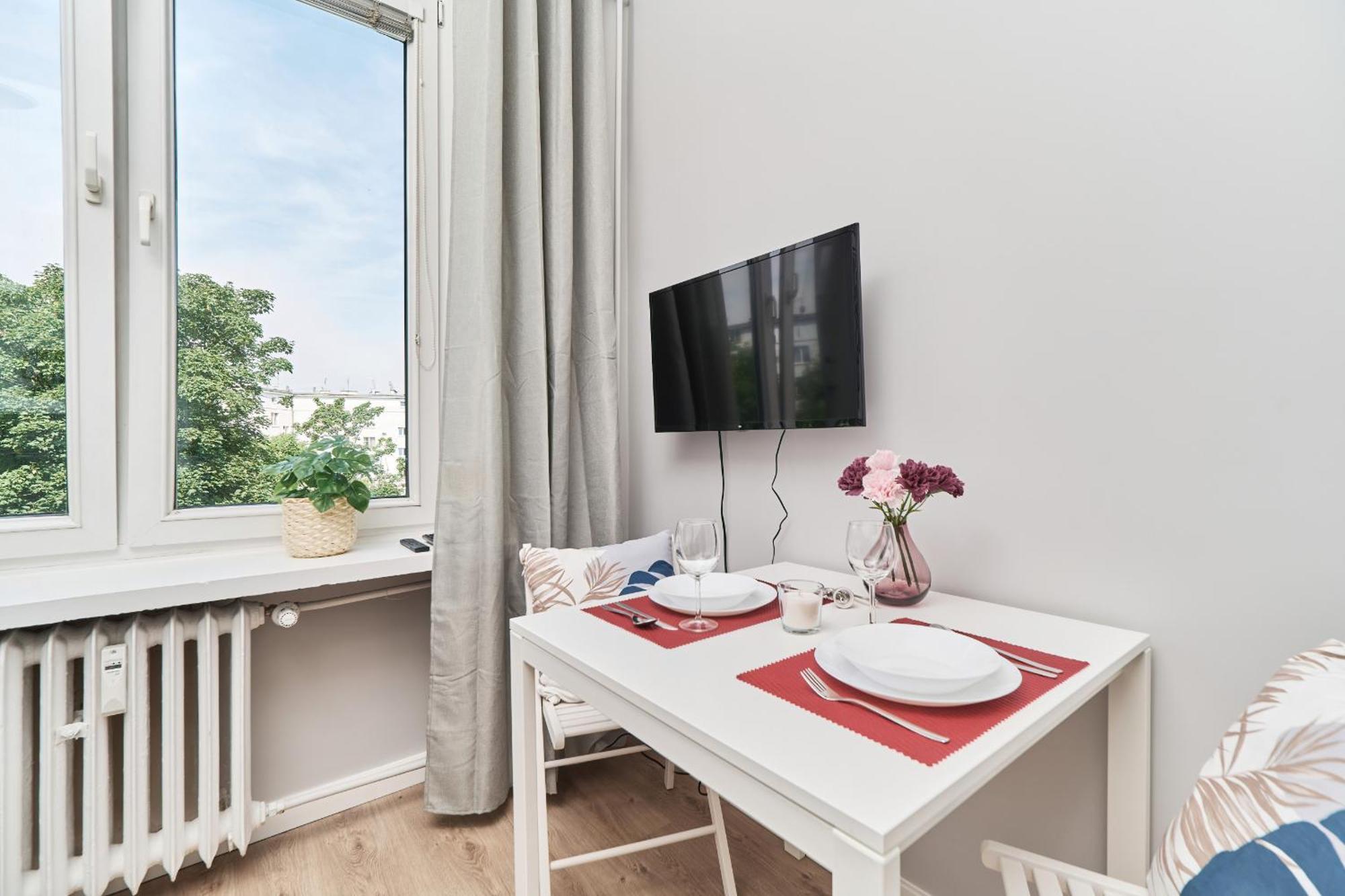 Museum Square By Renters Apartment Breslau
